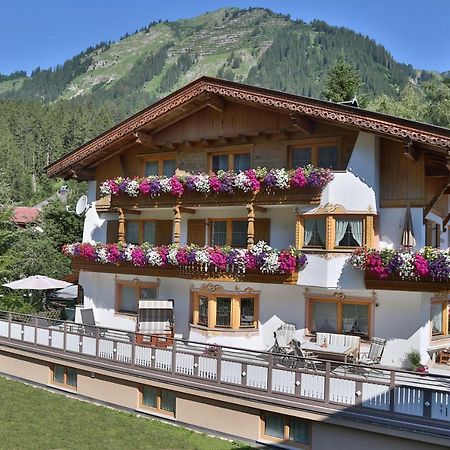 Landhaus Marion Holzgau Εξωτερικό φωτογραφία